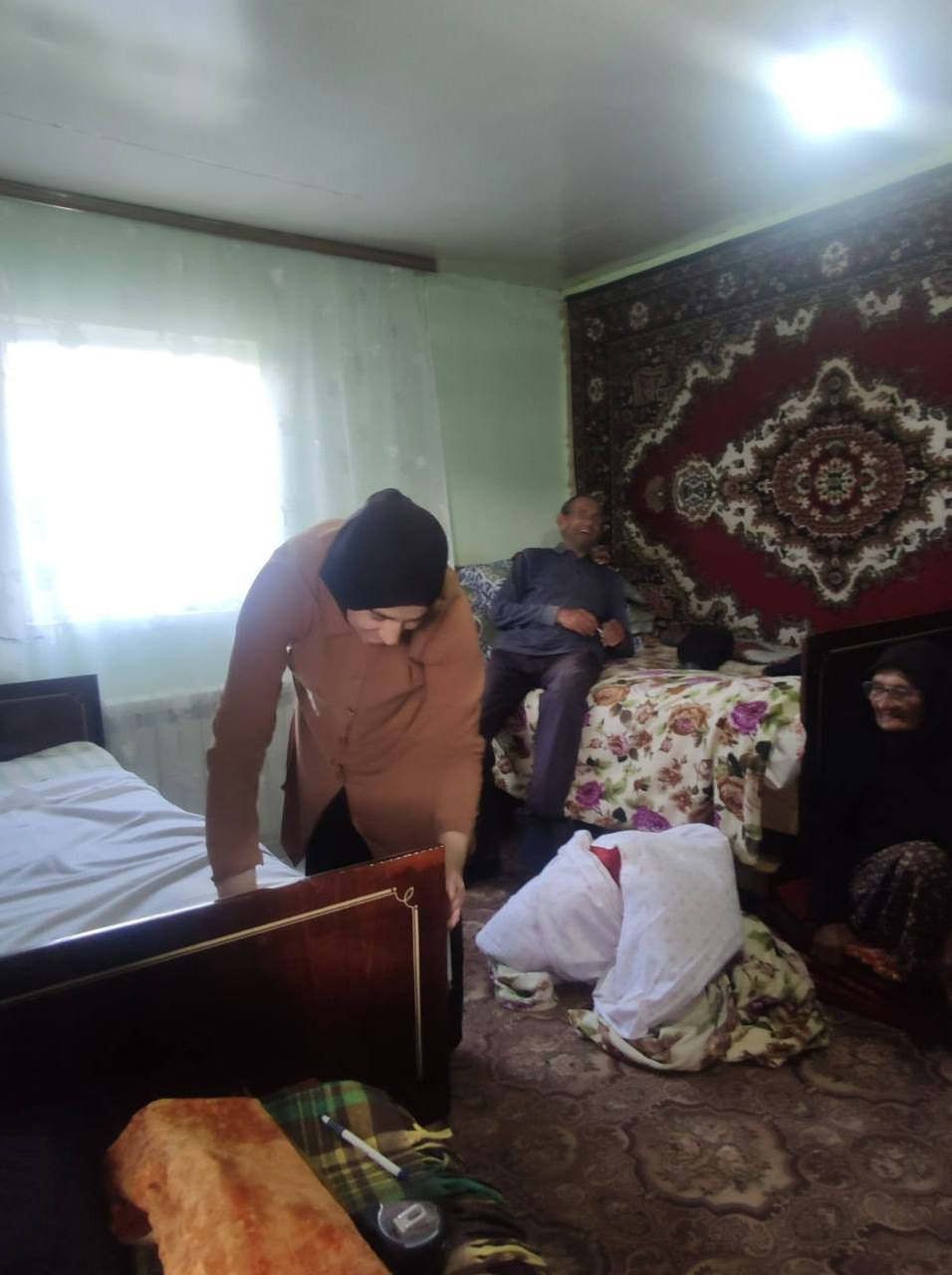 Оказание социально- бытовых услуг подопечным.